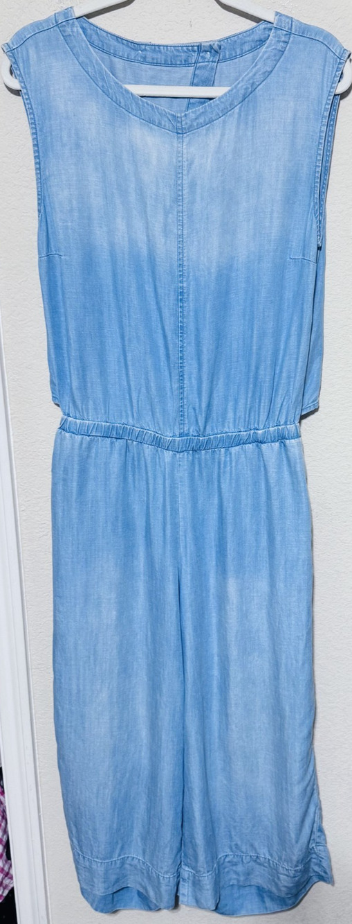 Anthropologie Cloth & Stone Blue Chambray wide Leg Jumpsuit sz M open back